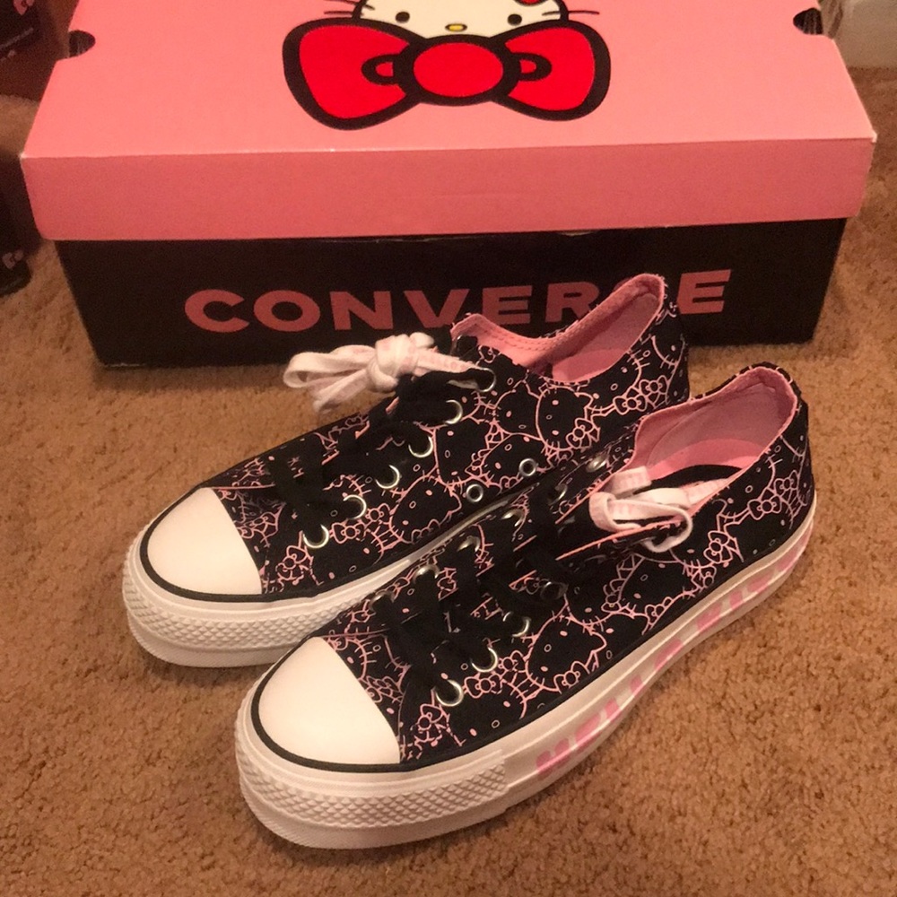 Brand New Hello Kitty Converse